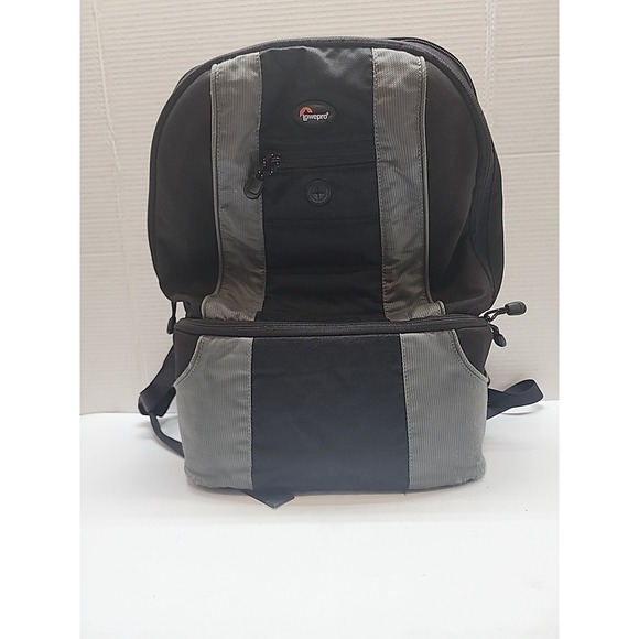 Lowepro Other - Lowepro CompuDaypack Professional Camera Laptop Electronics Backpack